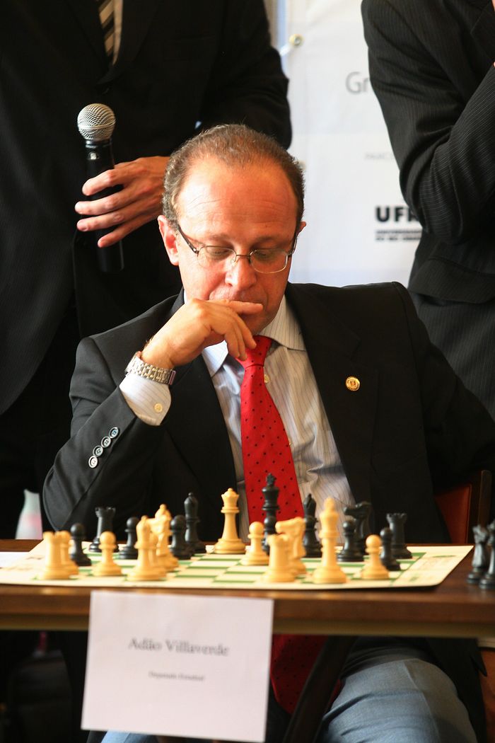 Garry Kasparov participou de desafio de xadrez em Porto Alegre